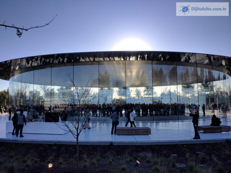 ABD İşçi Kurulu, Apple'ı çalışanların haklarını ihlal etmekle suçluyor