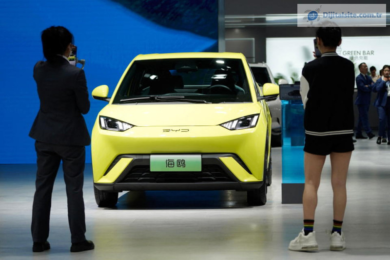 Çinli EV üreticisi BYD, tüm modellerini otonom sürüş yeteneğine sahip hale getirmeyi vaat ediyor