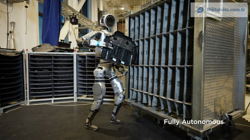 Boston Dynamics'in Atlas robotu artık kendi başına otomobil parçaları seçebiliyor