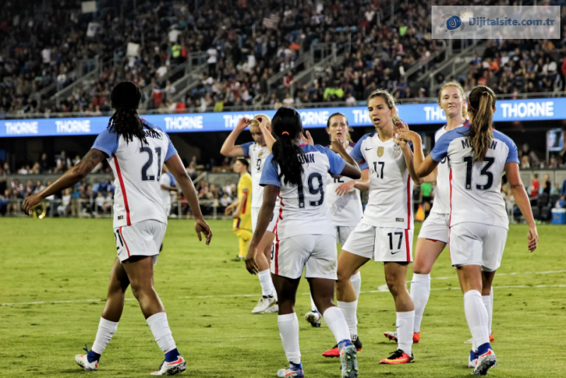 Netflix, FIFA Kadınlar Dünya Kupası'nın yayın haklarını satın aldı